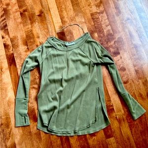 Olive green We The Free thermal